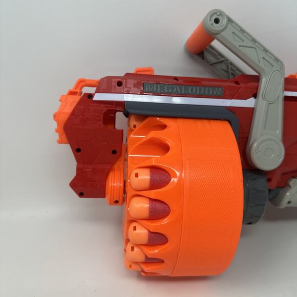 Nerf N-Strike Mega Megalodon Blaster Dart Gun Hasbro Toy w/ 18 Darts Red - Picture 8 of 9